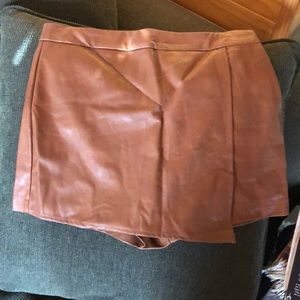 Brown Pleather Skirt/Skort Size Large - great for Viking costume etc
